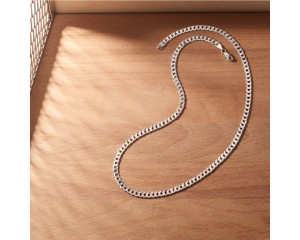 Men's 5mm Sterling Silver Curb-Link Chain Necklace. 22"